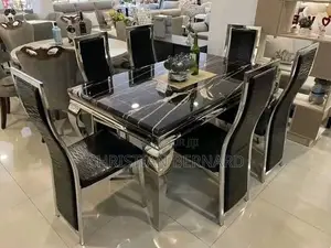 Table À Manger