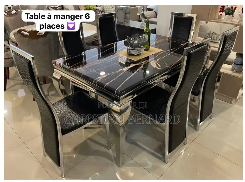 Table À Manger