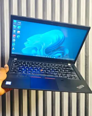 Nouveau Lenovo ThinkPad T490s 8GB Intel Core i5 SSD 256GB