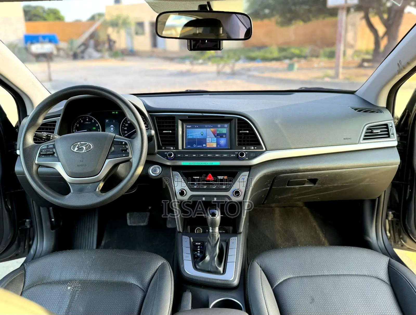 Hyundai Avante 2016 Gris