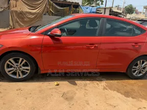 Hyundai Elantra 2017 Orange
