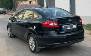 Ford Fiesta 2013 Noir Mat