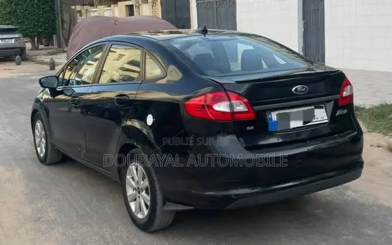 Ford Fiesta 2013 Noir Mat