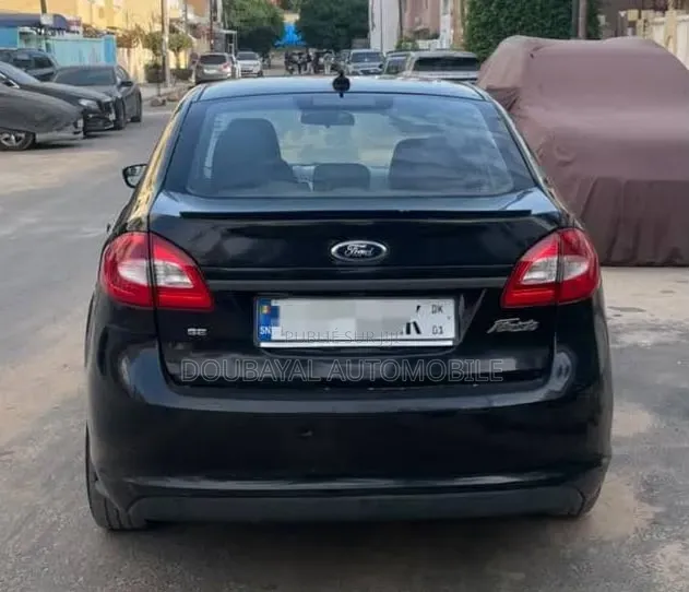 Ford Fiesta 2013 Noir Mat