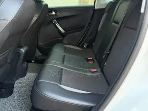 Peugeot 2008 2017 Blanc