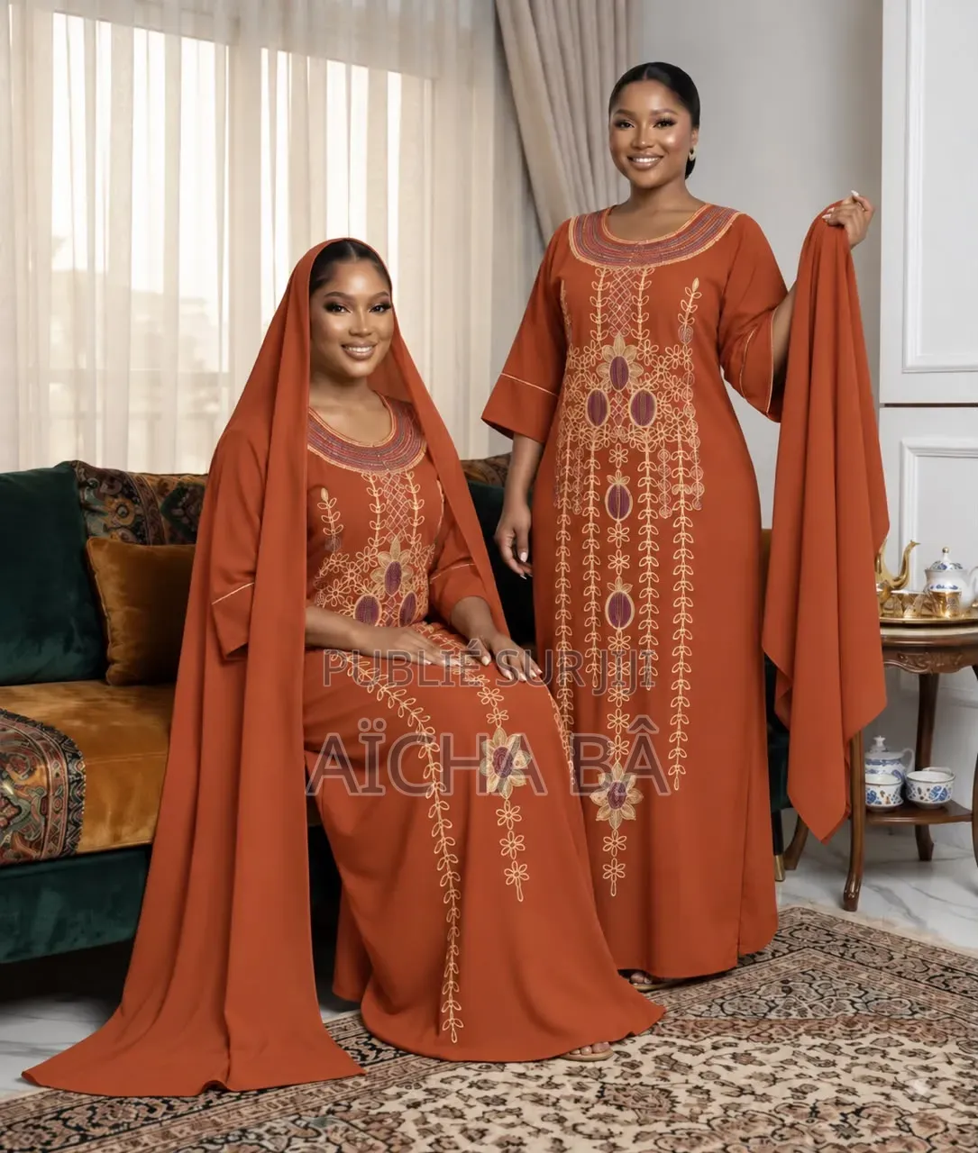 Robe Avec Grand Foulard