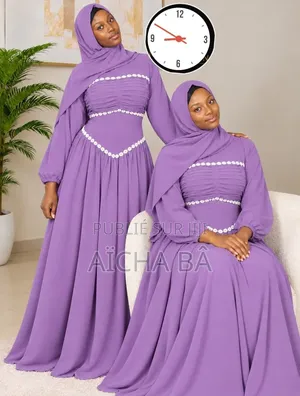 Robe Avec Foulard