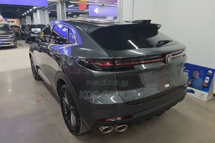 Changan UNI-K 2023 Gris