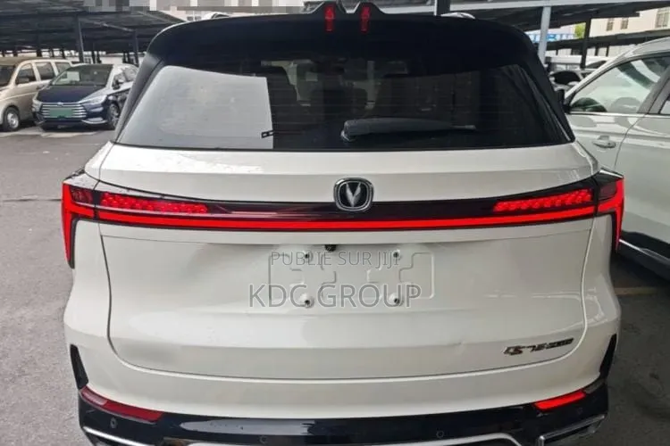 Changan CS75 Plus 2023 Blanc