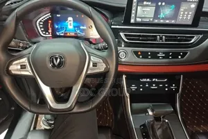Changan CS75 2023 Gris