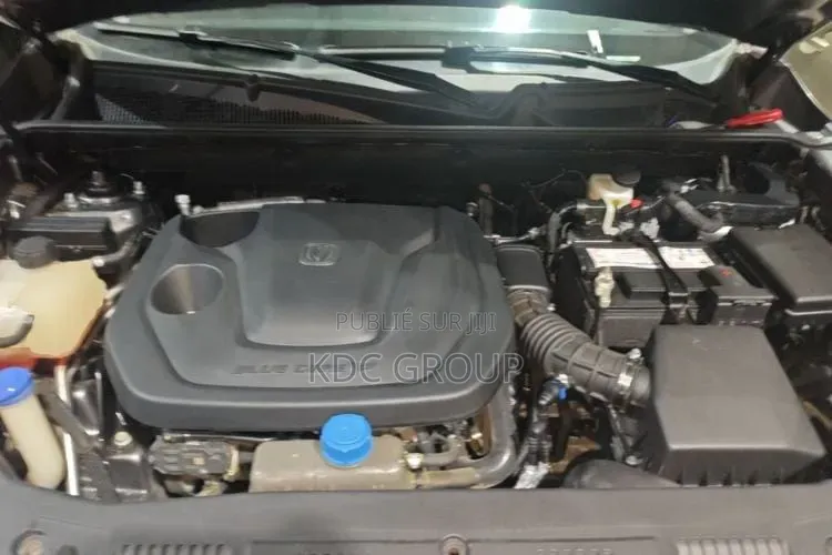 Changan CS75 2023 Gris