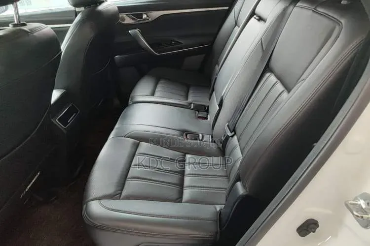 Changan CS95 2021 Blanc