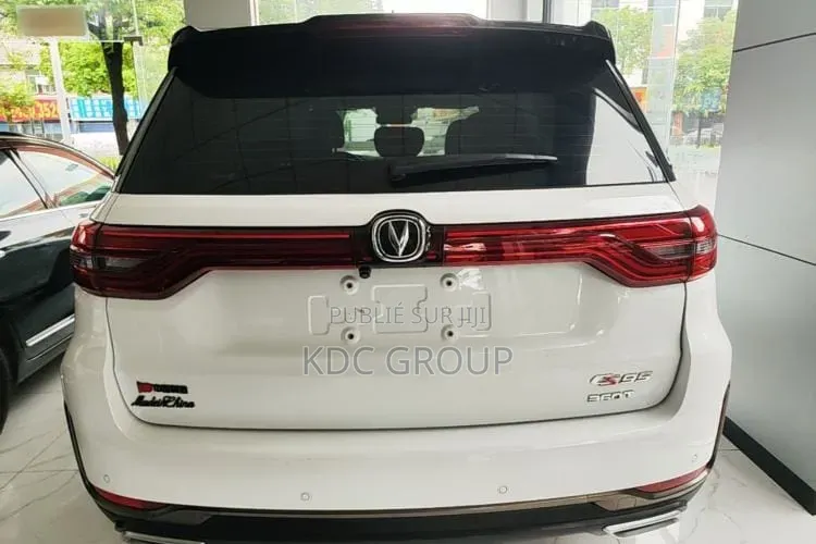 Changan CS95 2021 Blanc