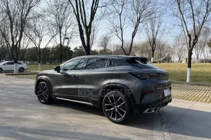Changan UNI-T 2023 Gris