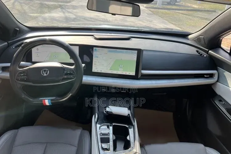 Changan UNI-T 2023 Gris