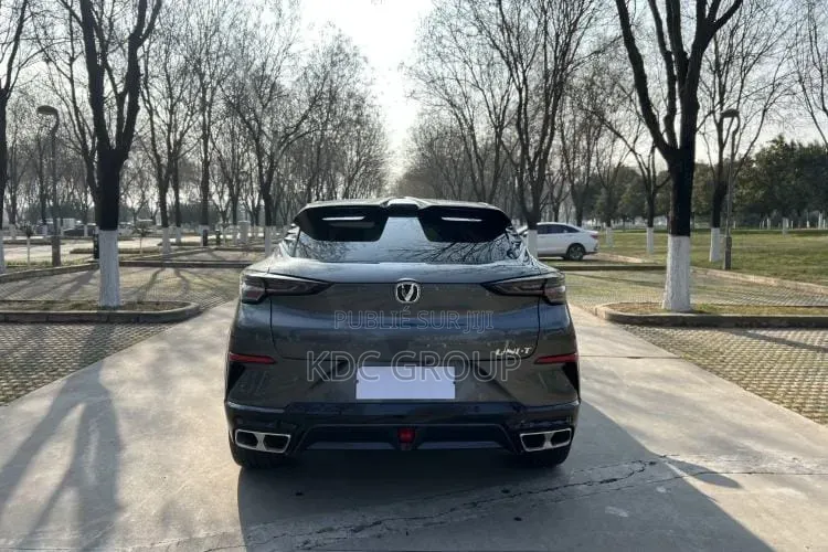 Changan UNI-T 2023 Gris