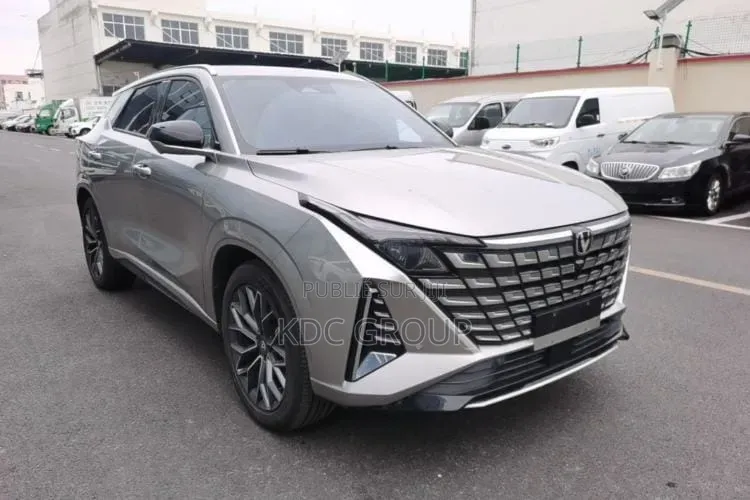 Changan UNI-Z 2025 Argenté