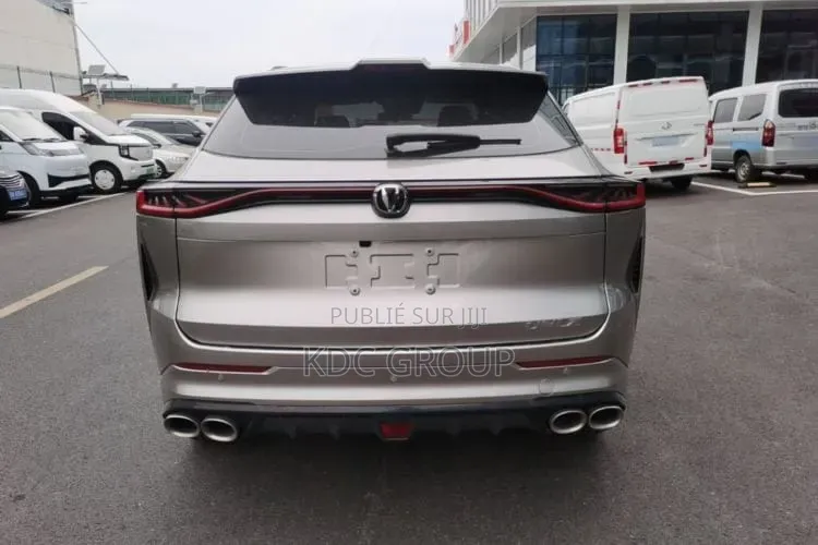 Changan UNI-Z 2025 Argenté