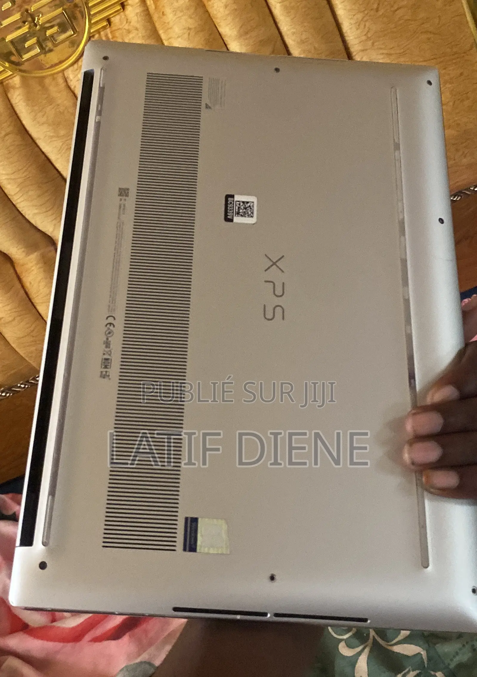 Ordinateur portable Dell XPS 15 9500 16GB Intel Core i7 SSD 256GB