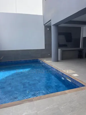 3chbre Appartement dans Appartement F4, Ouakam à Louer
