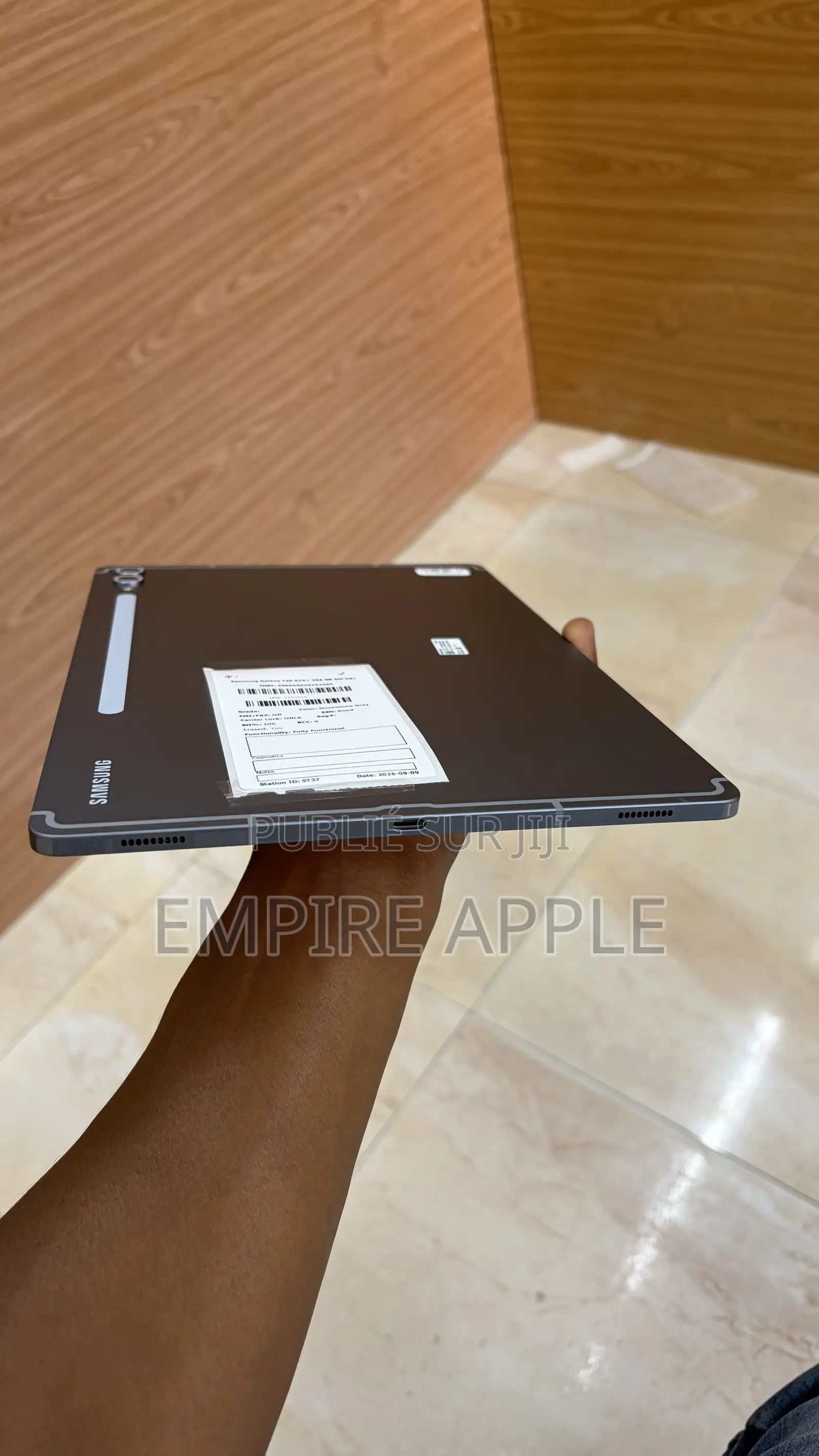 Nouveau Samsung Galaxy Tab S10+ 5G 256 GB Argenté