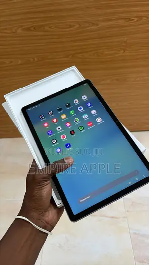 Nouveau Samsung Galaxy Tab S10 FE 128 GB Gris
