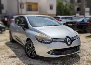 Renault Clio 2016 Gris