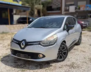Renault Clio 2016 Gris