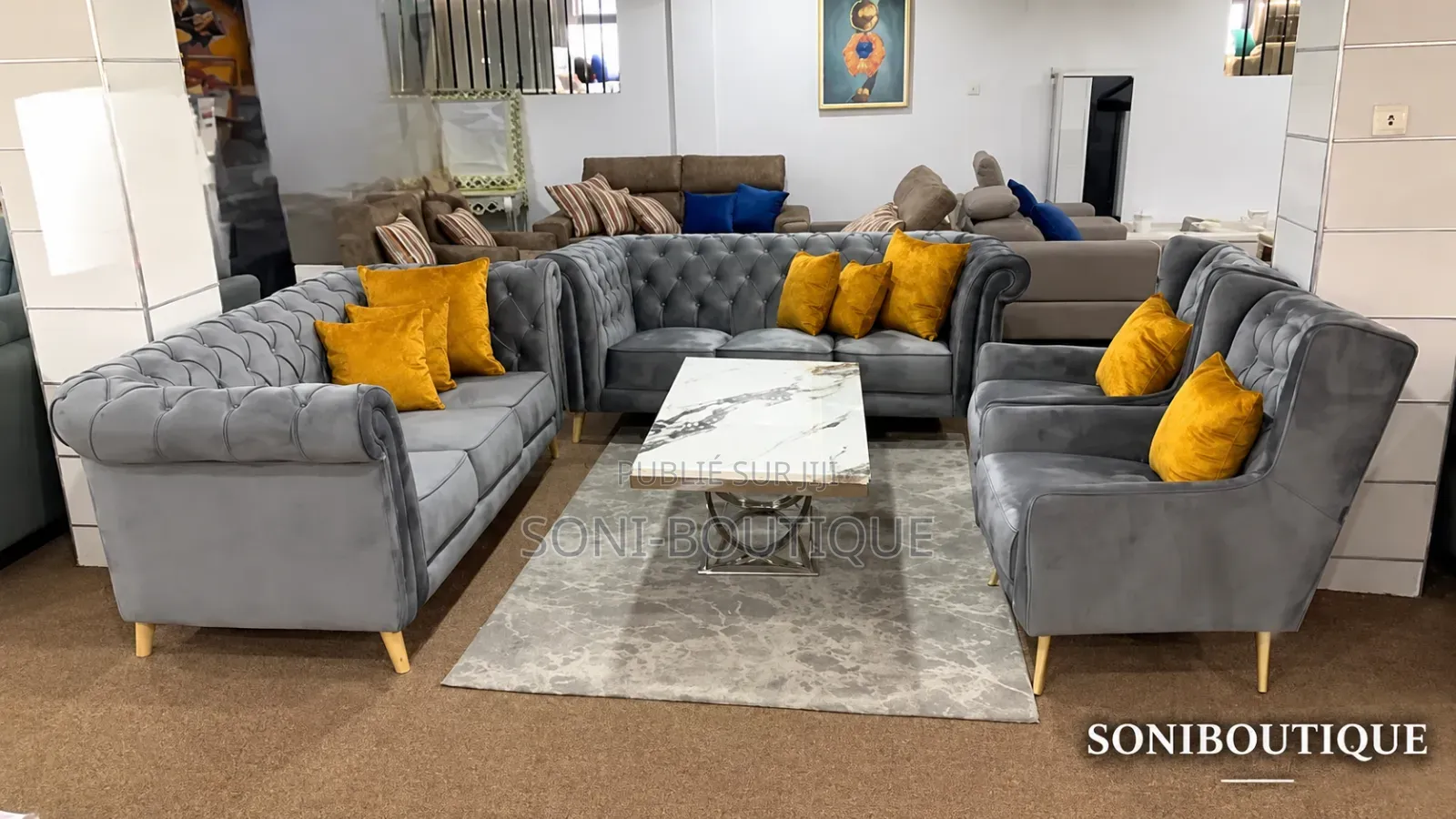Fauteuils Sublimes Disponible