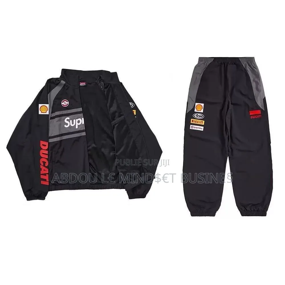 Ensemble Suprême Poigné Disponible