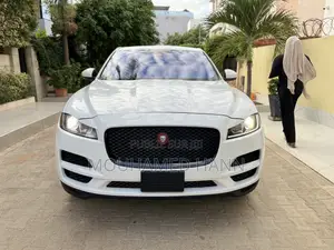 Jaguar F-Pace 25t AWD 2019 Blanc