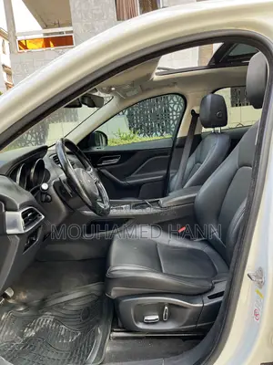 Jaguar F-Pace 25t AWD 2019 Blanc