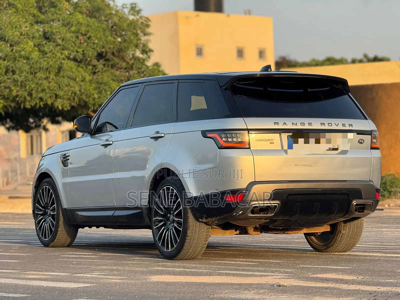 Rover Land 2022 Gris