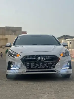 Hyundai Sonata Sport 2.0T Sedan FWD (2.0L 4cyl 6A) 2017 Blanc