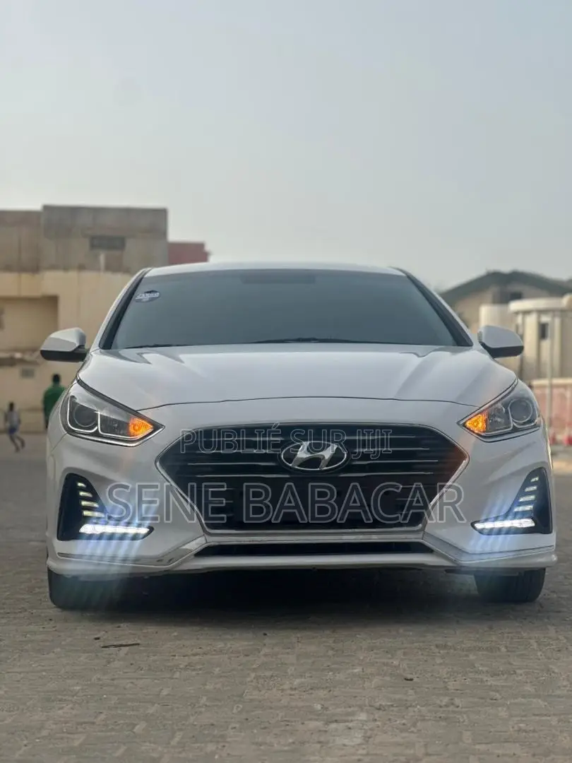 Hyundai Sonata Sport 2.0T Sedan FWD (2.0L 4cyl 6A) 2017 Blanc