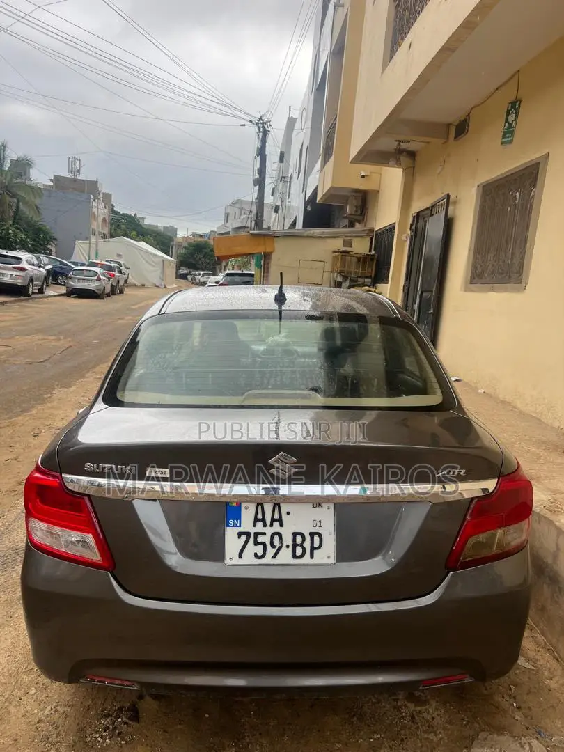 Suzuki Dzire 2020 Gris