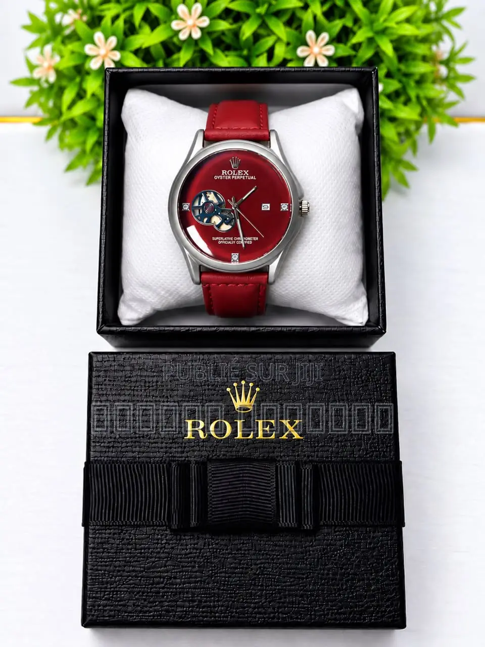 Montre Dorée De Luxe À Vendre !