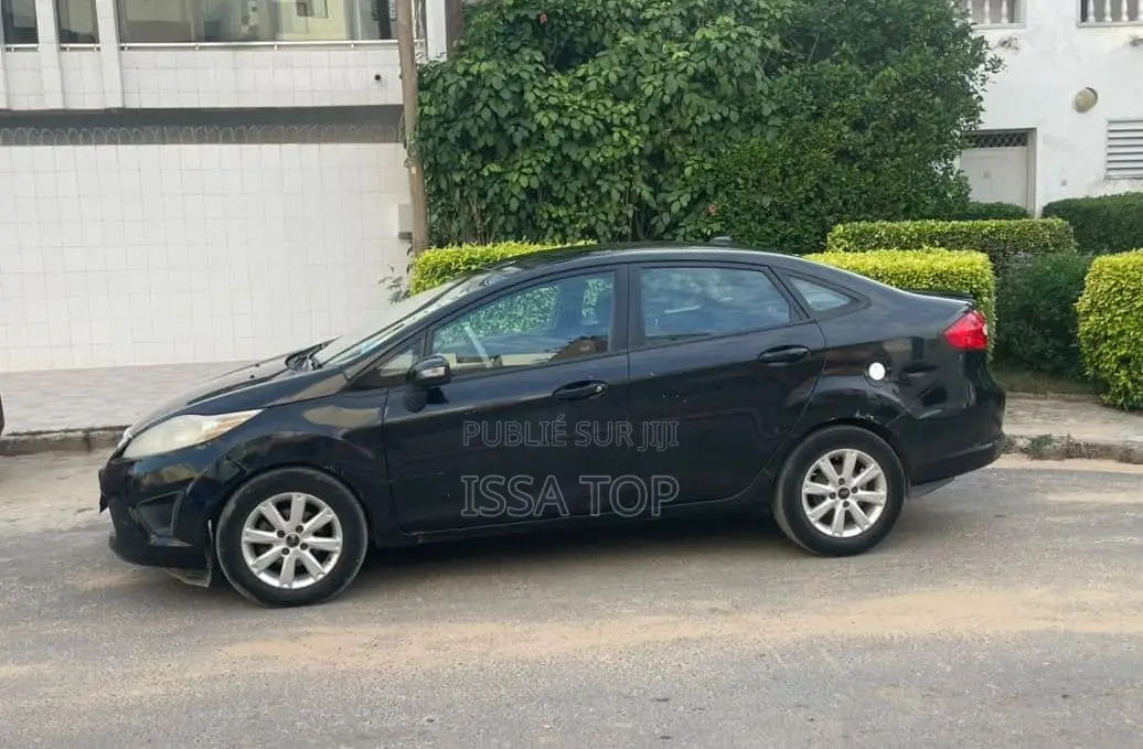 Ford Fiesta 2013 Noir