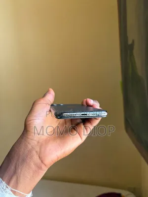 Nouveau Apple iPhone 11 Pro 64 GB Noir