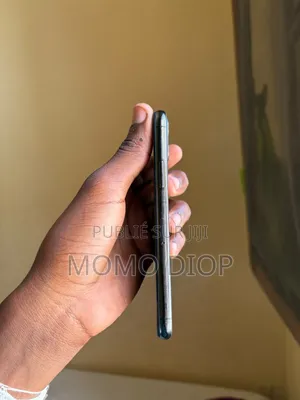 Nouveau Apple iPhone 11 Pro 64 GB Noir