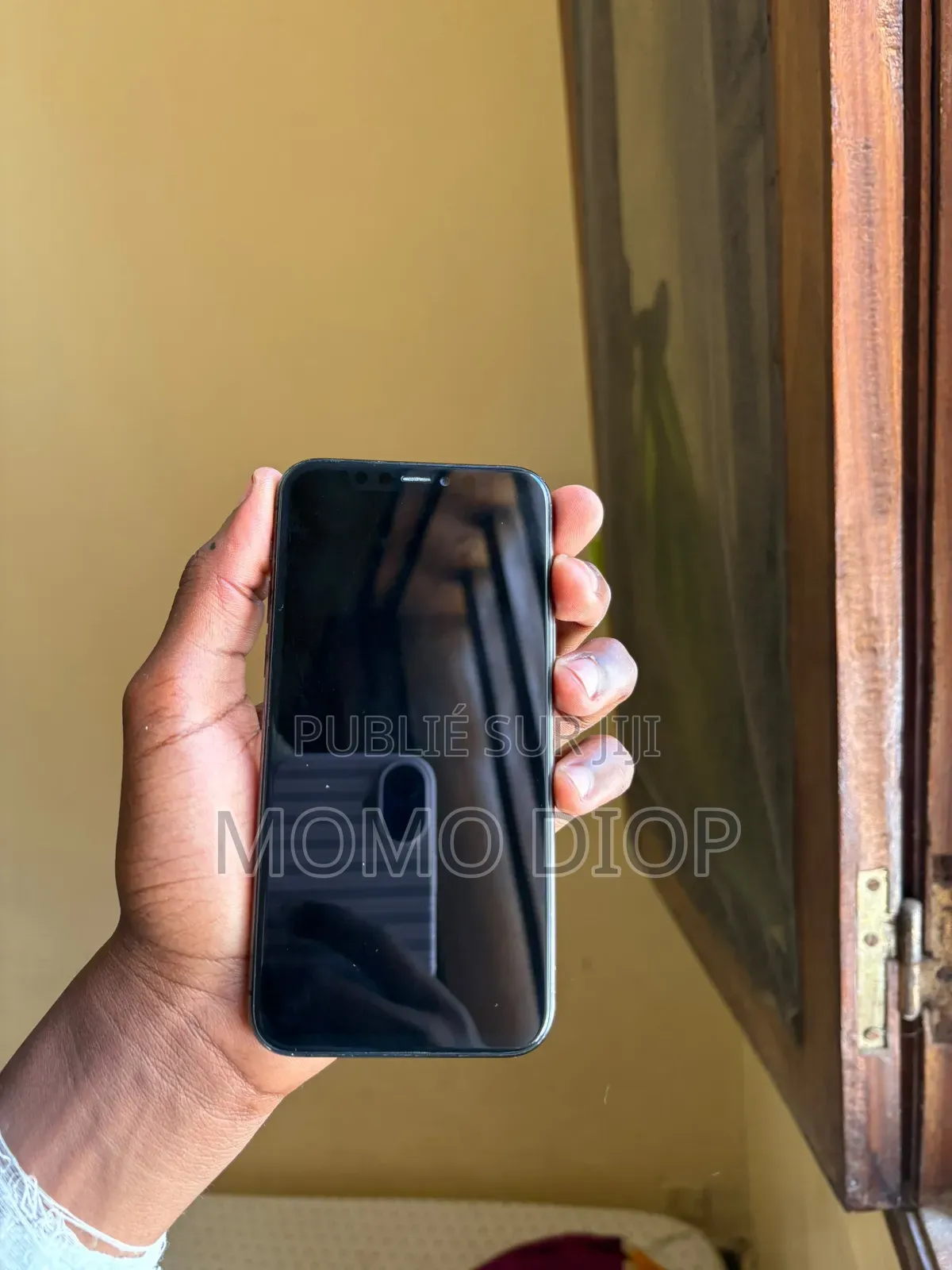 Nouveau Apple iPhone 11 Pro 64 GB Noir