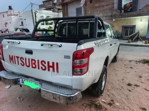 Mitsubishi L200 2018 Blanc