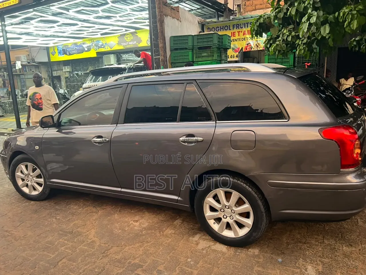 Toyota Avensis 2006 Gris