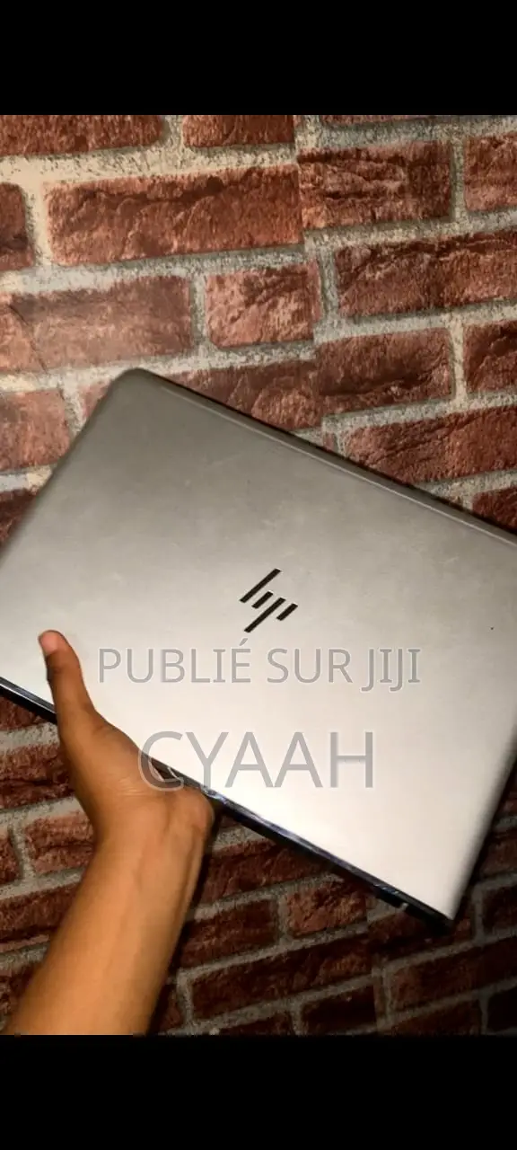 Nouveau Ordinateur portable HP 8GB Intel Core i5 SSD 256GB