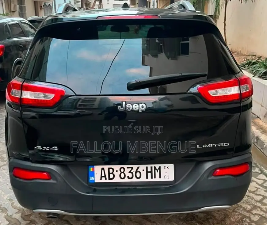 Jeep Cherokee 2016 Noir