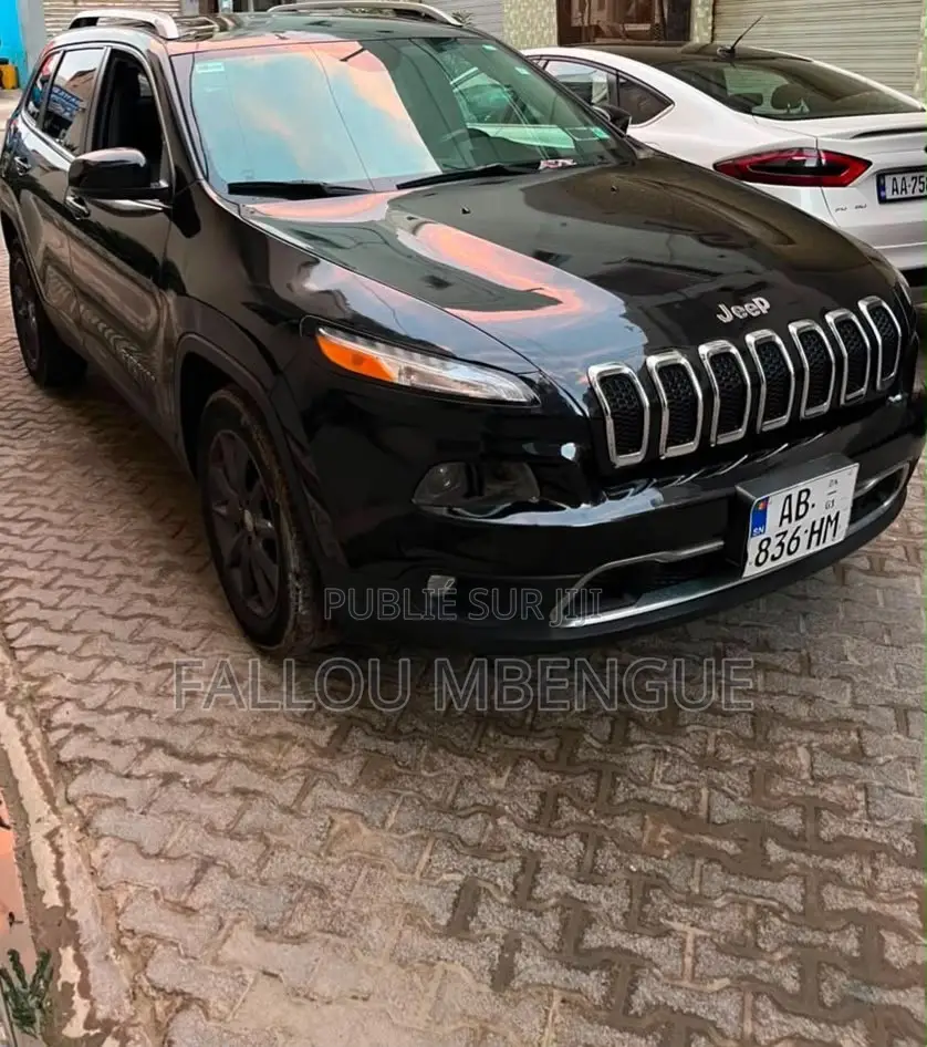 Jeep Cherokee 2016 Noir