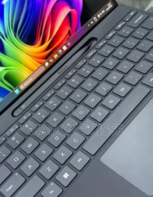 Nouveau Microsoft Surface Pro 16GB Qualcomm Snapdragon X Elite 512GB
