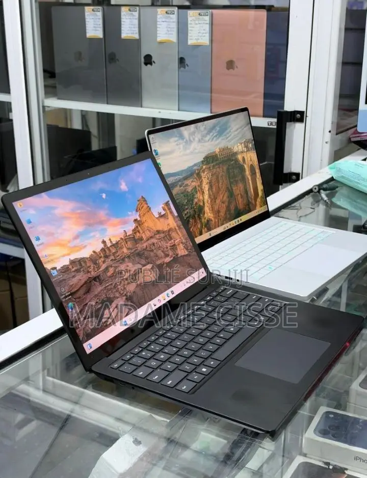 Nouveau Microsoft Surface Laptop 5 32GB Intel Core i7 SSD 512GB