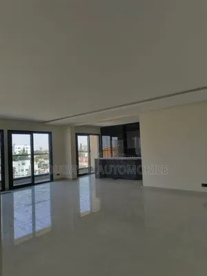 3chbre Appartement dans Oukam Cité Africa, Ouakam à Louer