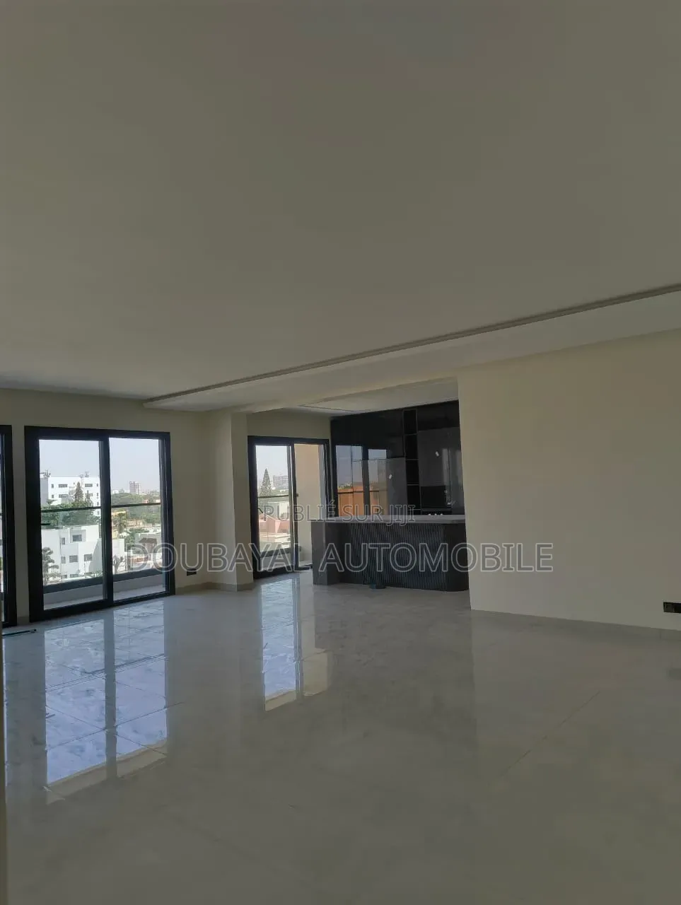 3chbre Appartement dans Oukam Cité Africa, Ouakam à Louer